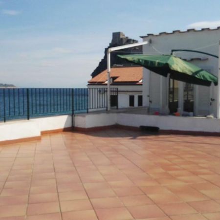 Terrazzo 73 Villa Иския Екстериор снимка